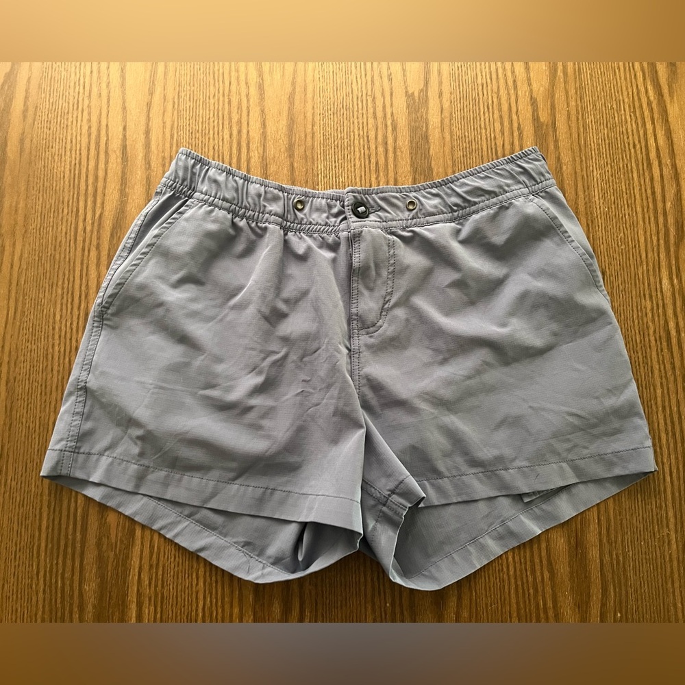 Pacific Crest Women’s size medium hiking shorts